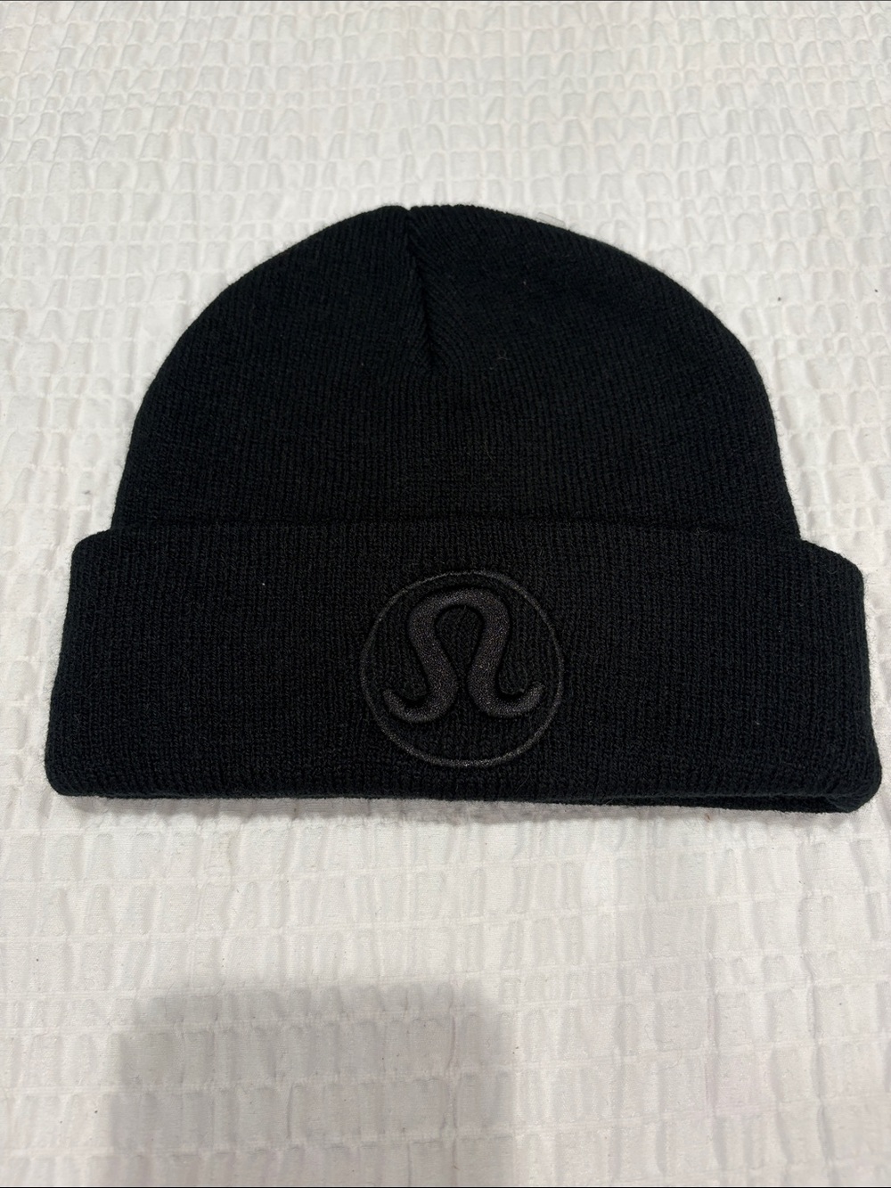 lululemon athletica Black Revelation Knit Cuff Beanie with Tone-On-Tone Logo